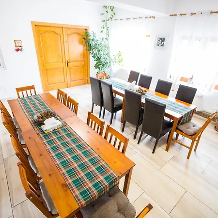 Pensiunea Codruta Vakantieboerderij Cărpinişu